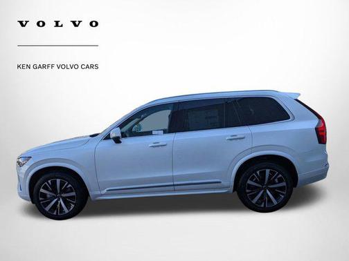 2025 Volvo XC90 B6 Core