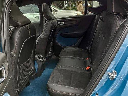 2022 Volvo C40 Recharge Pure Electric P8 Ultimate