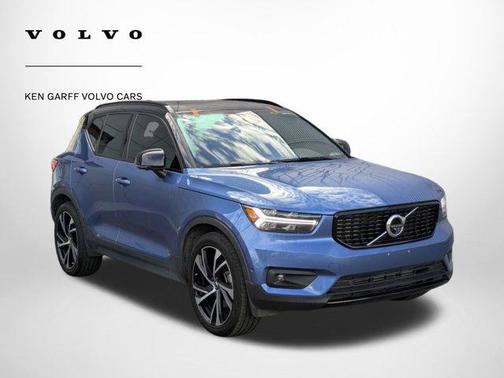 2021 Volvo XC40 T5 R-Design