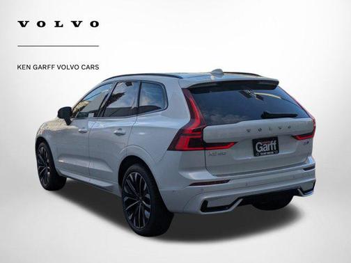 2026 Volvo XC60 B5 Ultra