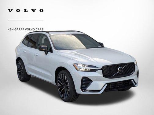 2026 Volvo XC60 B5 Ultra