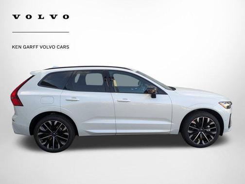 2026 Volvo XC60 B5 Ultra