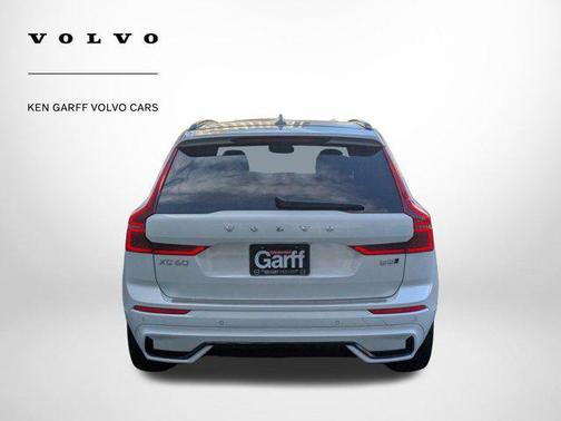 2026 Volvo XC60 B5 Ultra