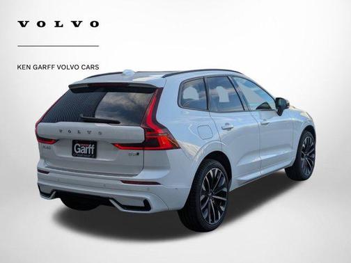 2026 Volvo XC60 B5 Ultra