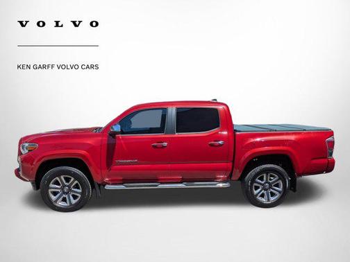 Barcelona Red Metallic 2018 Toyota Tacoma SR