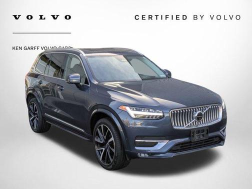 2023 Volvo XC90 B5 Plus