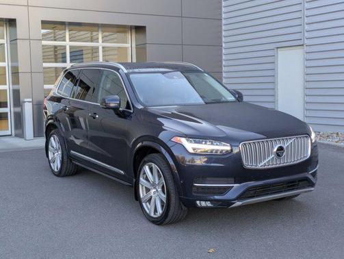 2019 Volvo XC90 T6 Inscription