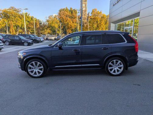 2019 Volvo XC90 T6 Inscription