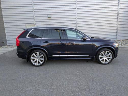 2019 Volvo XC90 T6 Inscription