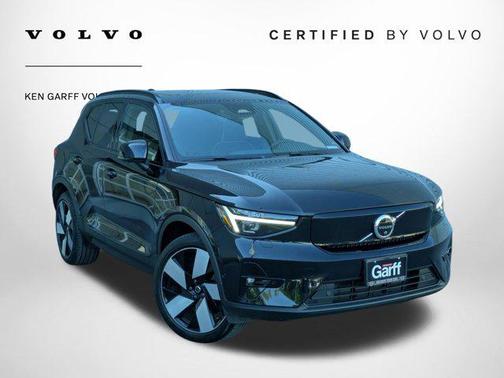 Onyx Black Metallic 2023 Volvo XC40 Recharge Pure Electric Twin Ultimate