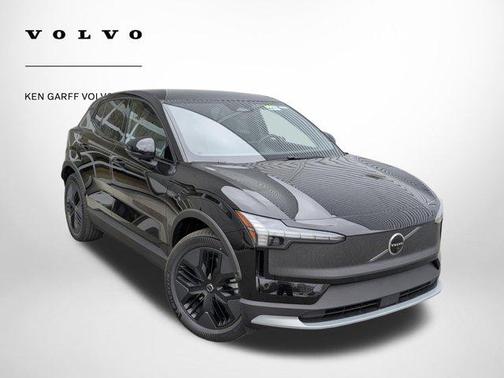 Onyx Black Metallic 2026 Volvo EX30 Cross Country Ultra, Twin Motor Performance, Fully electric