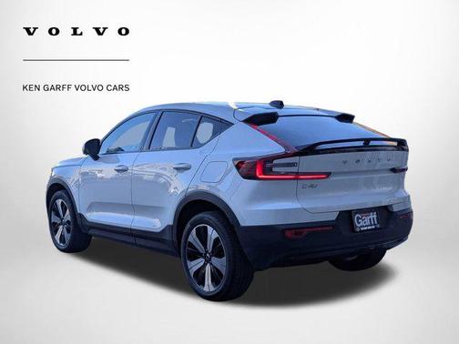 2023 Volvo C40 Recharge Pure Electric Twin Plus