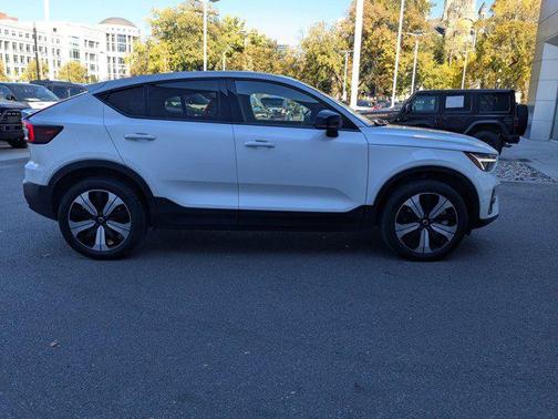 2023 Volvo C40 Recharge Pure Electric Twin Plus