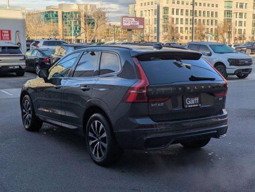 2025 Volvo XC60 B5 Plus