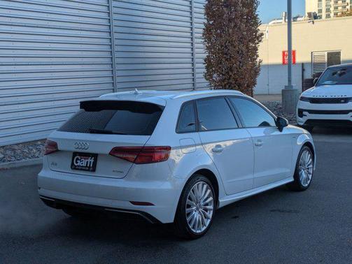 2017 Audi A3 e-tron 1.4T Premium