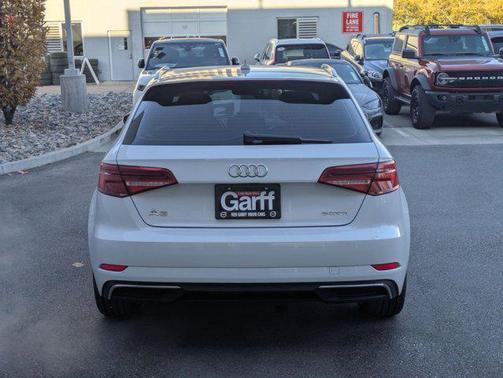 2017 Audi A3 e-tron 1.4T Premium