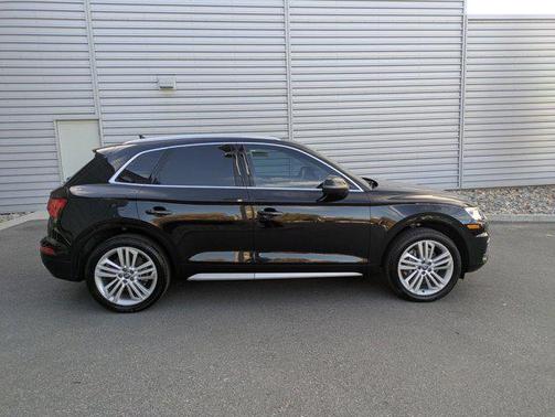 2019 Audi Q5 2.0T Premium Plus