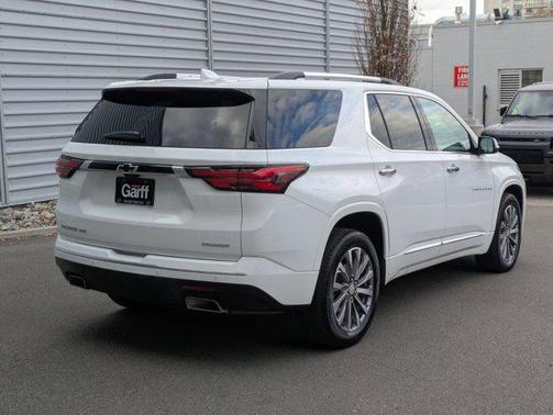 2022 Chevrolet Traverse Premier