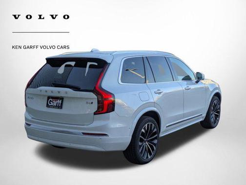 2026 Volvo XC90 B6 Plus 7-Seater