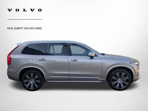 2025 Volvo XC90 Plug-In Hybrid T8 Ultra 7-Seater