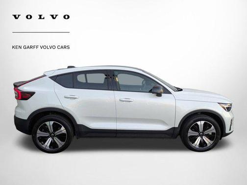 2023 Volvo C40 Recharge Pure Electric Twin Plus