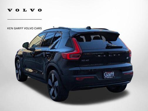 2023 Volvo XC40 Recharge Pure Electric Twin Plus