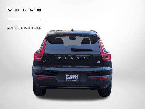 2023 Volvo XC40 Recharge Pure Electric Twin Plus
