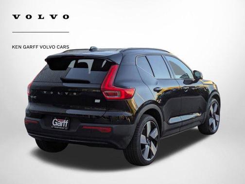 2023 Volvo XC40 Recharge Pure Electric Twin Plus