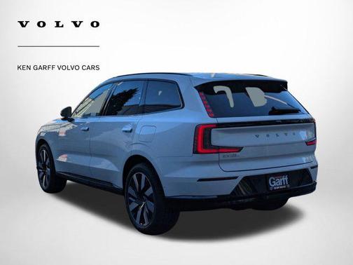 2025 Volvo EX90 Twin Motor Performance Plus 6-Seater