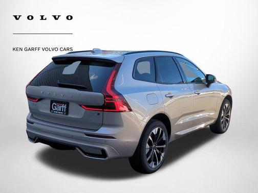 2026 Volvo XC60 B5 Plus