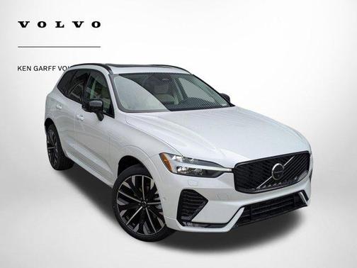 Crystal White Metallic 2026 Volvo XC60 B5 Ultra