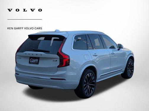 2026 Volvo XC90 B6 Ultra 7-Seater