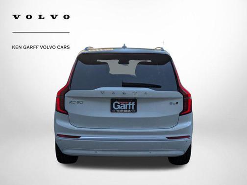 2026 Volvo XC90 B6 Ultra 7-Seater