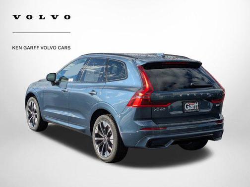 2026 Volvo XC60 B5 Plus