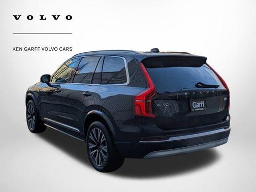 2022 Volvo XC90 Recharge Plug-In Hybrid T8 Inscription Expression 7 Passenger
