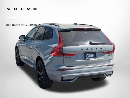 Vapour Grey Metallic 2026 Volvo XC60 Plug-In Hybrid Black Edition Ultra, T8 AWD Electric/Gasoline, Dark