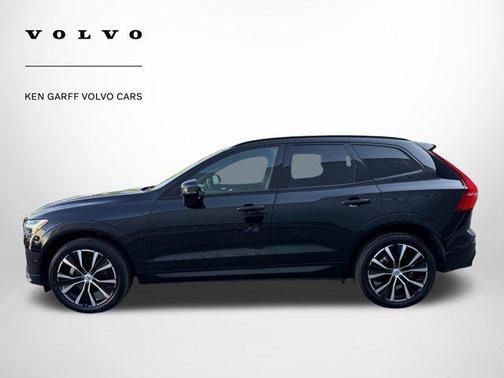 2023 Volvo XC60 B5 Plus Dark Theme