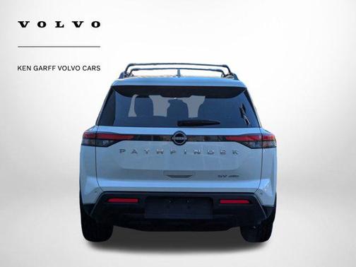 2022 Nissan Pathfinder SV 4WD