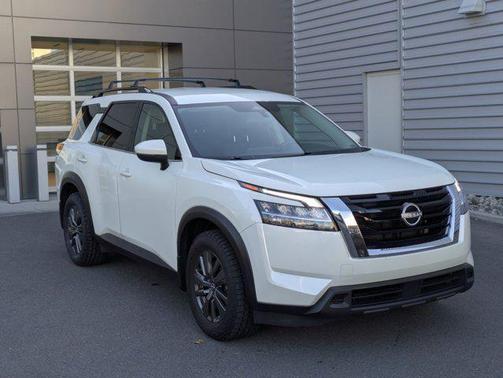2022 Nissan Pathfinder SV 4WD