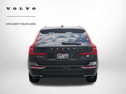 2021 Volvo XC60 Recharge Plug-In Hybrid T8 Inscription