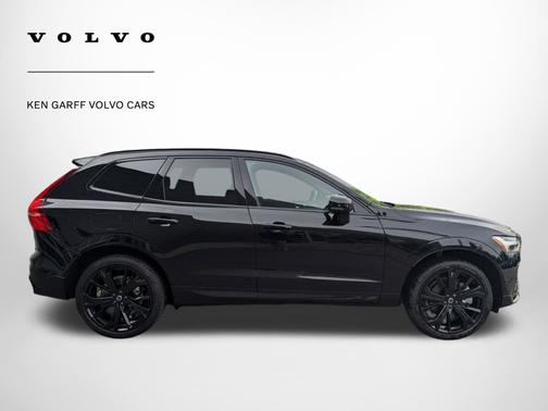2024 Volvo XC60 Recharge Plug-In Hybrid Ultimate Black Edition
