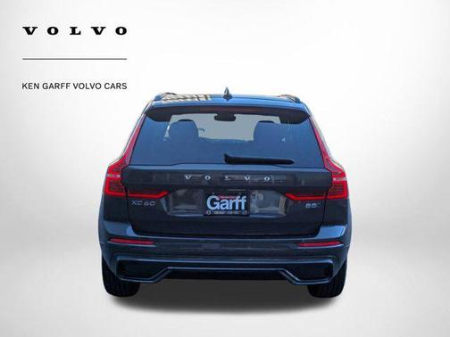 2025 Volvo XC60 B5 Plus