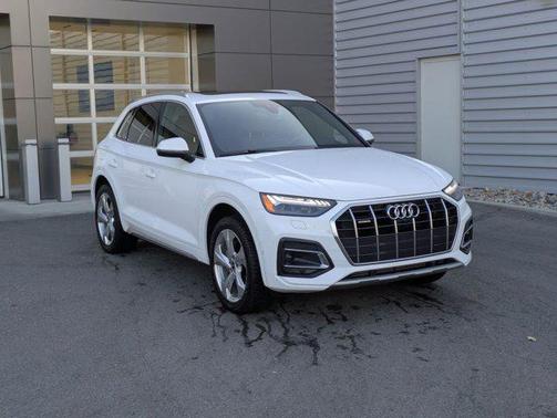 2021 Audi Q5 45 Prestige