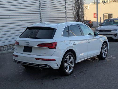 2021 Audi Q5 45 Prestige