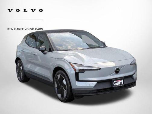 2025 Volvo EX30 Twin Motor Plus