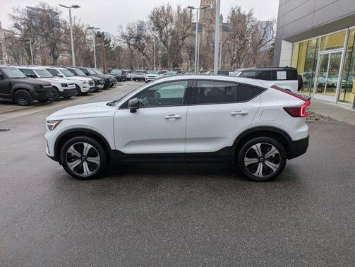 2023 Volvo C40 Recharge Pure Electric Twin Plus