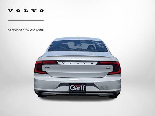2021 Volvo S90 Recharge Plug-In Hybrid T8 R-Design