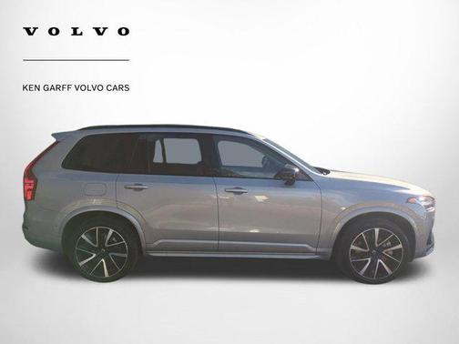 2023 Volvo XC90 Recharge Plug-In Hybrid T8 Ultimate Dark Theme 7-Seater