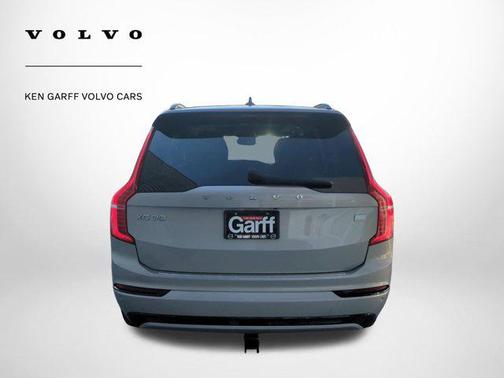 2023 Volvo XC90 Recharge Plug-In Hybrid T8 Ultimate Dark Theme 7-Seater