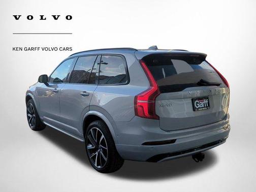 2023 Volvo XC90 Recharge Plug-In Hybrid T8 Ultimate Dark Theme 7-Seater